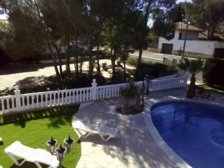 Salvador Villa